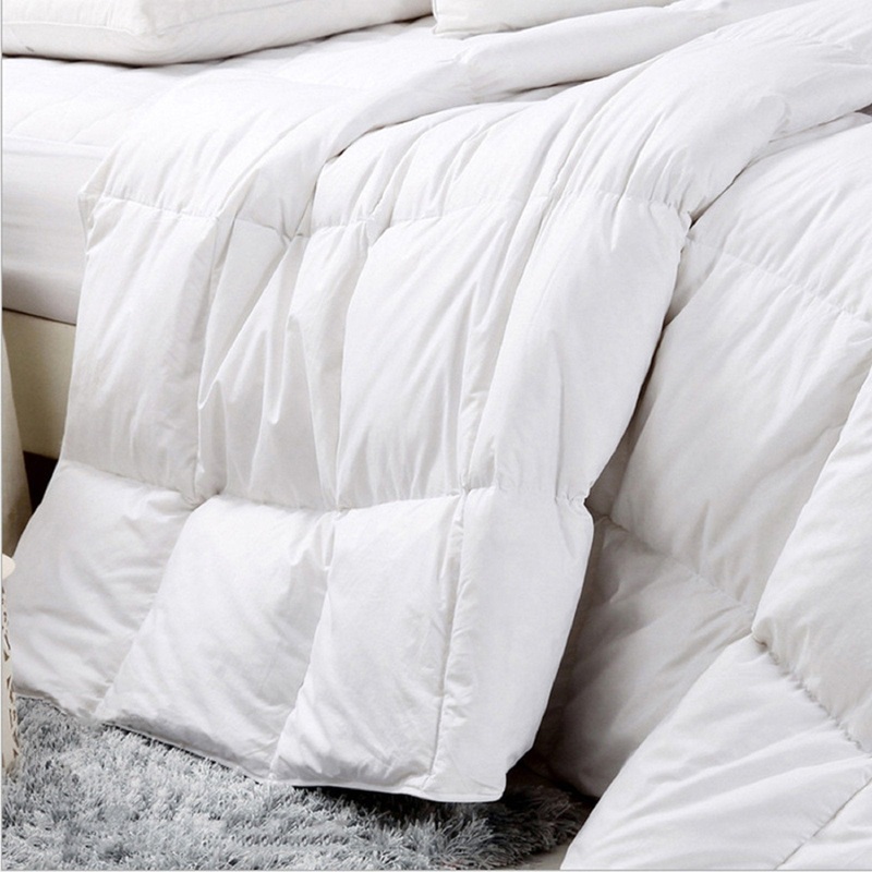 Royal Comfort Duck Feather And Down Quilt Size: 95% Feather 5% Down 500GSM White Cotton – King Single