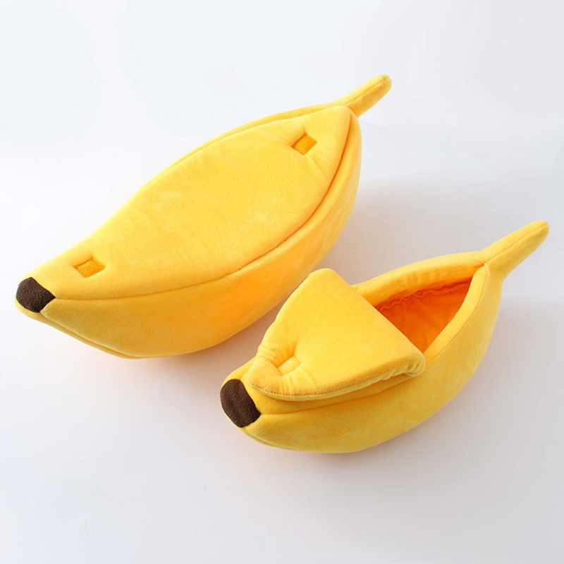 Yellow Cozy Banana Peel Pet Bed – Plush & Warm Cave House for Cats & Small Dogs (Medium)