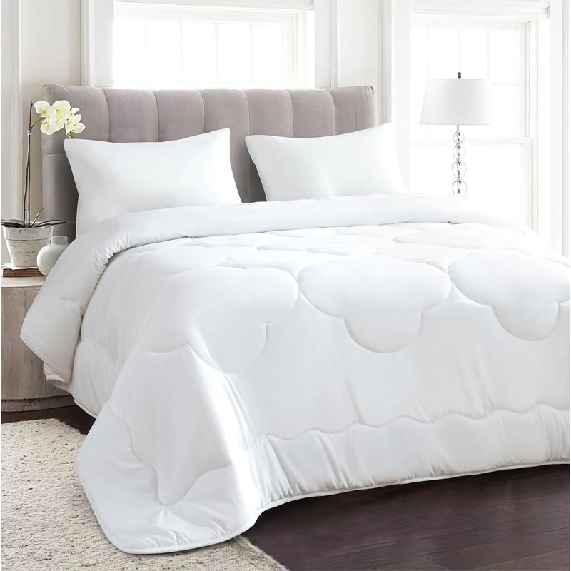 100% Premium Bamboo Microfiber Quilt – All Season Ultra Soft, Comfy, Machine Washable, Hypoallergenic & Breathable Duvet with Extra Plush Fabric – Luxurious Doona for Bedding – Double Size