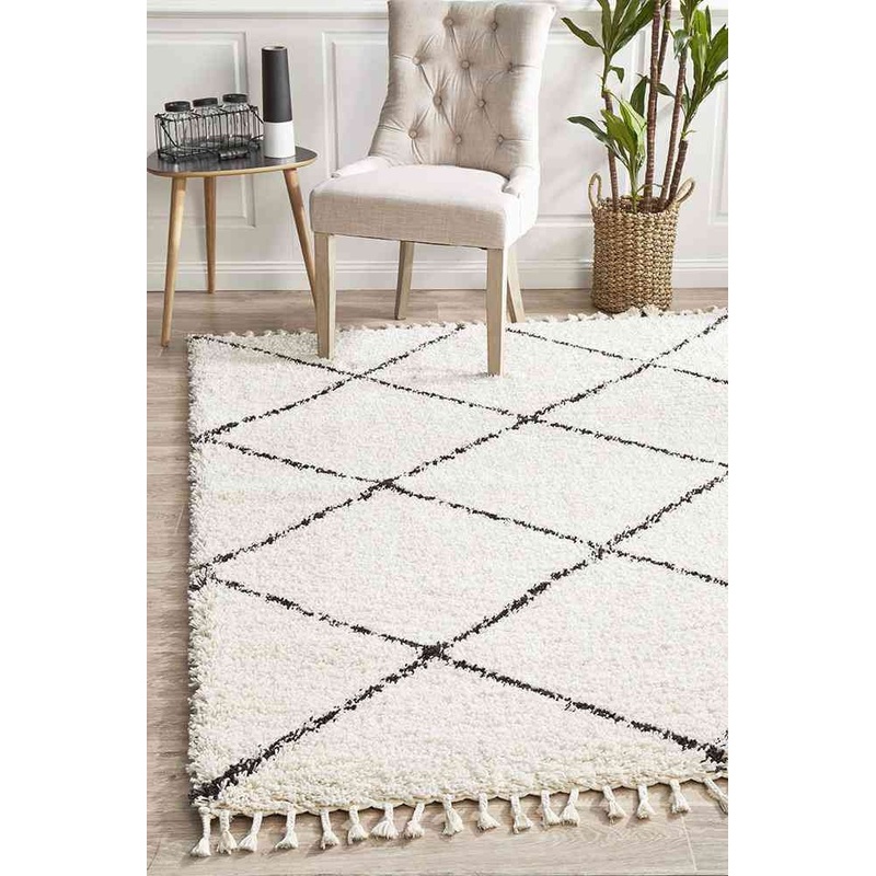Saffron 22 White by Rug Culture – 230X160CM – RECTANGLE