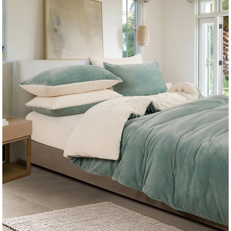 2-in-1 Teddy Sherpa Quilt Cover Set (Sage Green, Single)