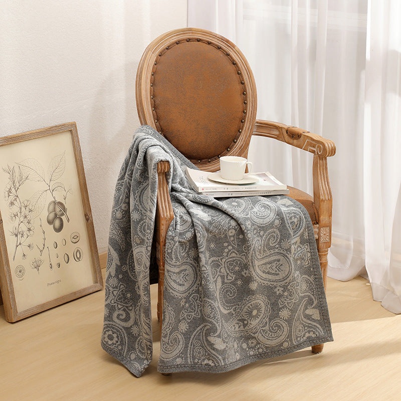 Grey Luxurious Paisley Jacquard Throw Blanket – Soft Wool Blend with Tassels, 120x150cm, Lightweight Sofa & Nap Blanket