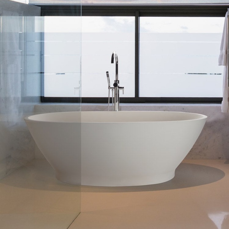 Air Tub Alissa 61.75 x 32.25 Inch Freestanding/Undermount Air Bath Center White Matte Oval Sculpturestone 74 Gallons 21-1/2 Inch